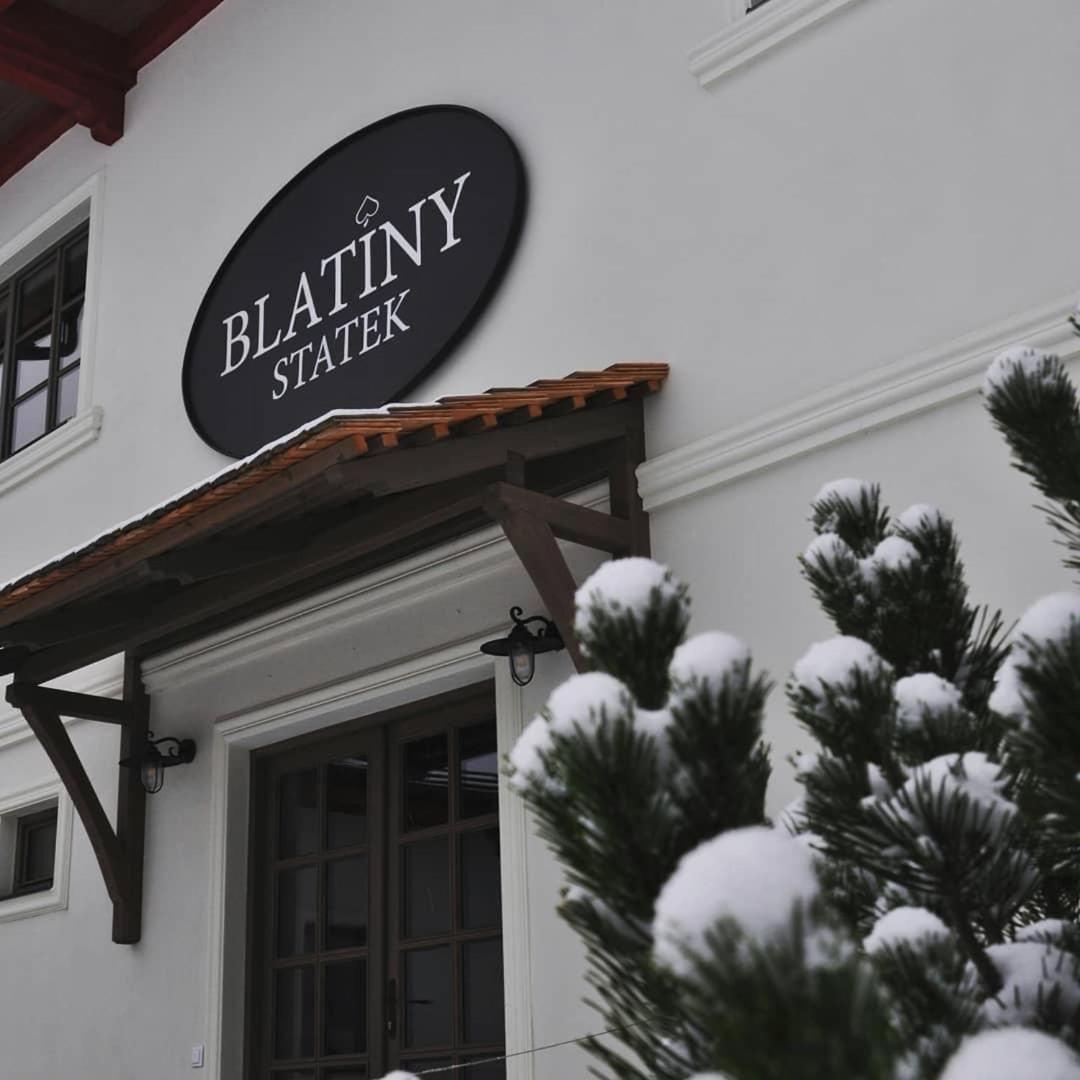 Statek Blatiny Hotel Snezne  Ngoại thất bức ảnh